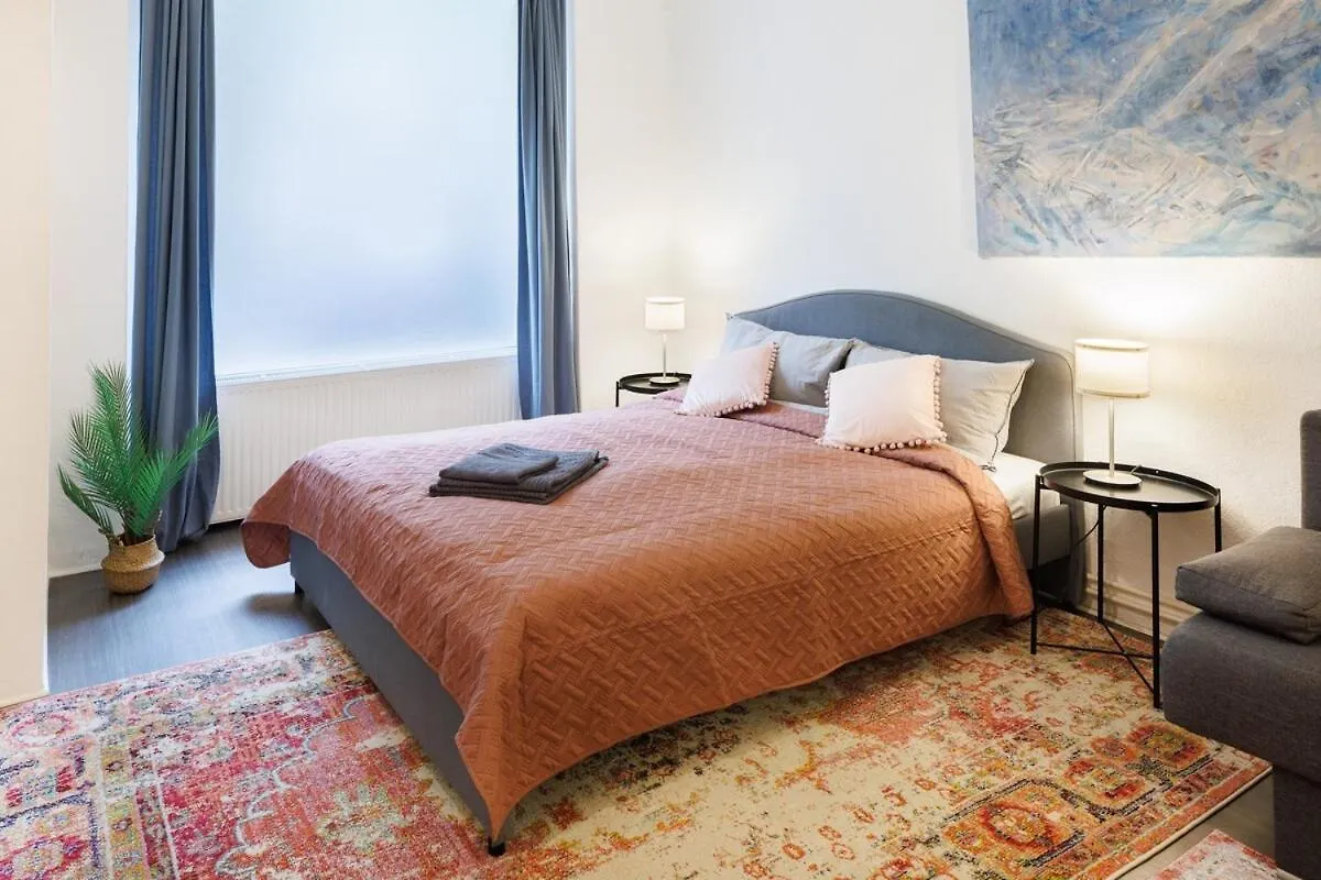 Artsy Apartment In Friedrichshain Berlín